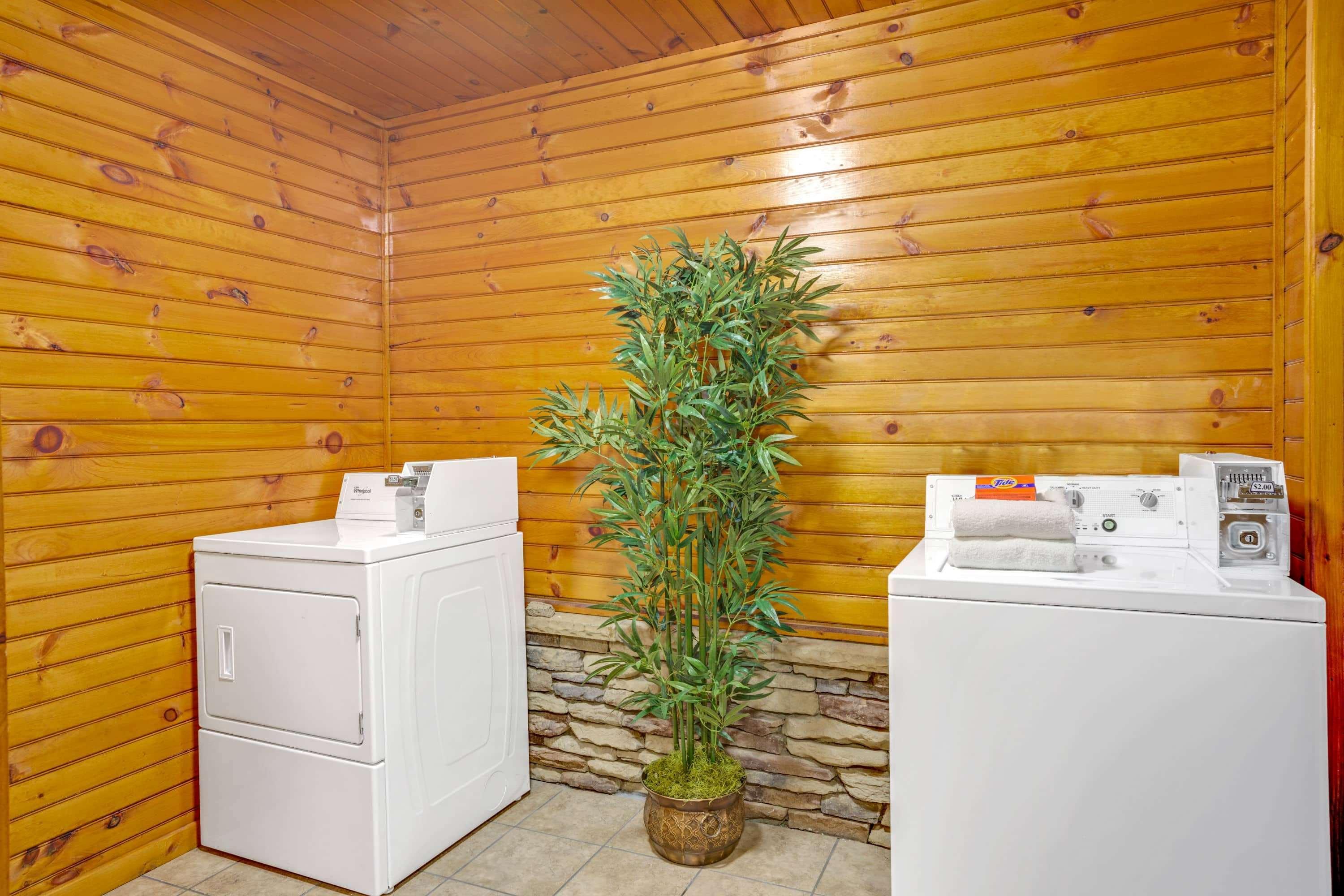 Baymont By Wyndham Gatlinburg On The River Exterior foto