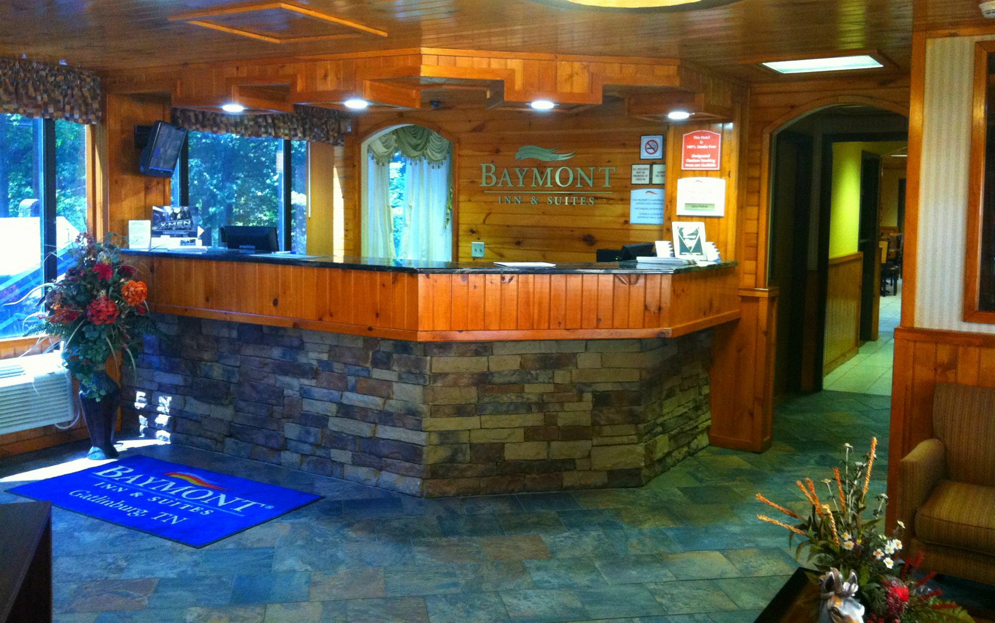Baymont By Wyndham Gatlinburg On The River Exterior foto