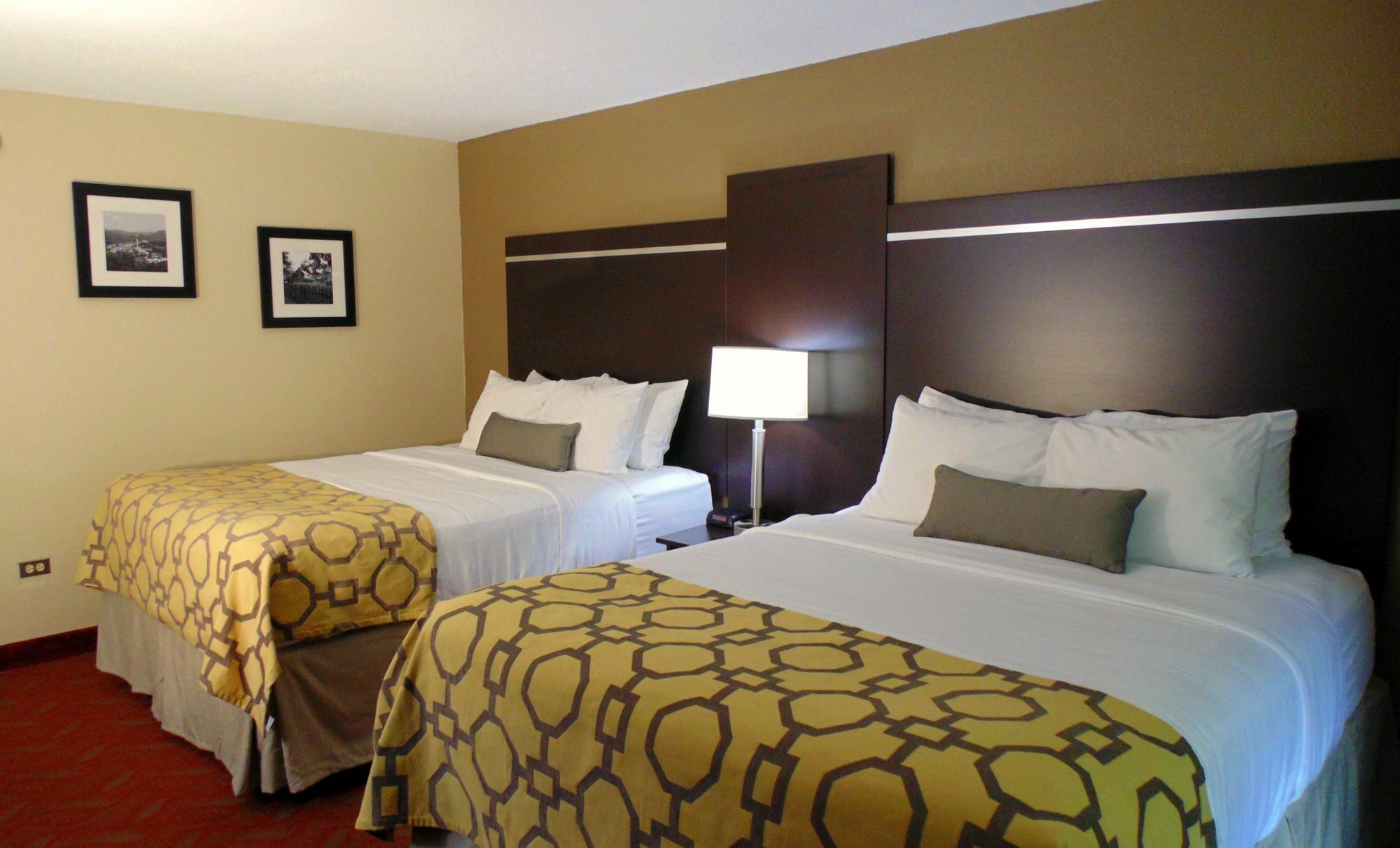 Baymont By Wyndham Gatlinburg On The River Exterior foto
