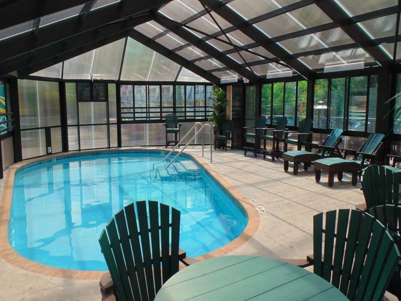 Baymont By Wyndham Gatlinburg On The River Exterior foto